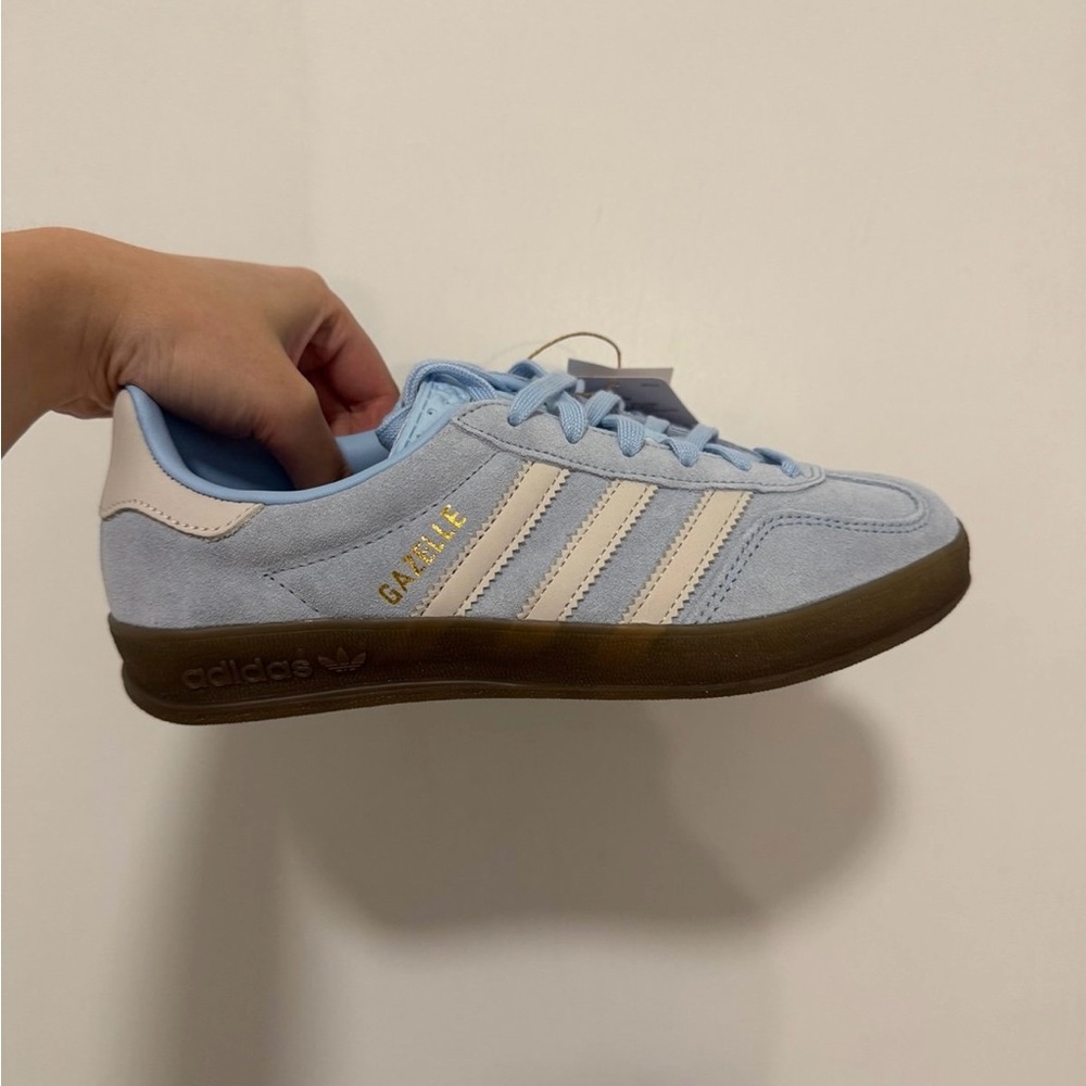 Adidas Gazelle Indoor Women's Shoes Light Blue Size 5.5W
